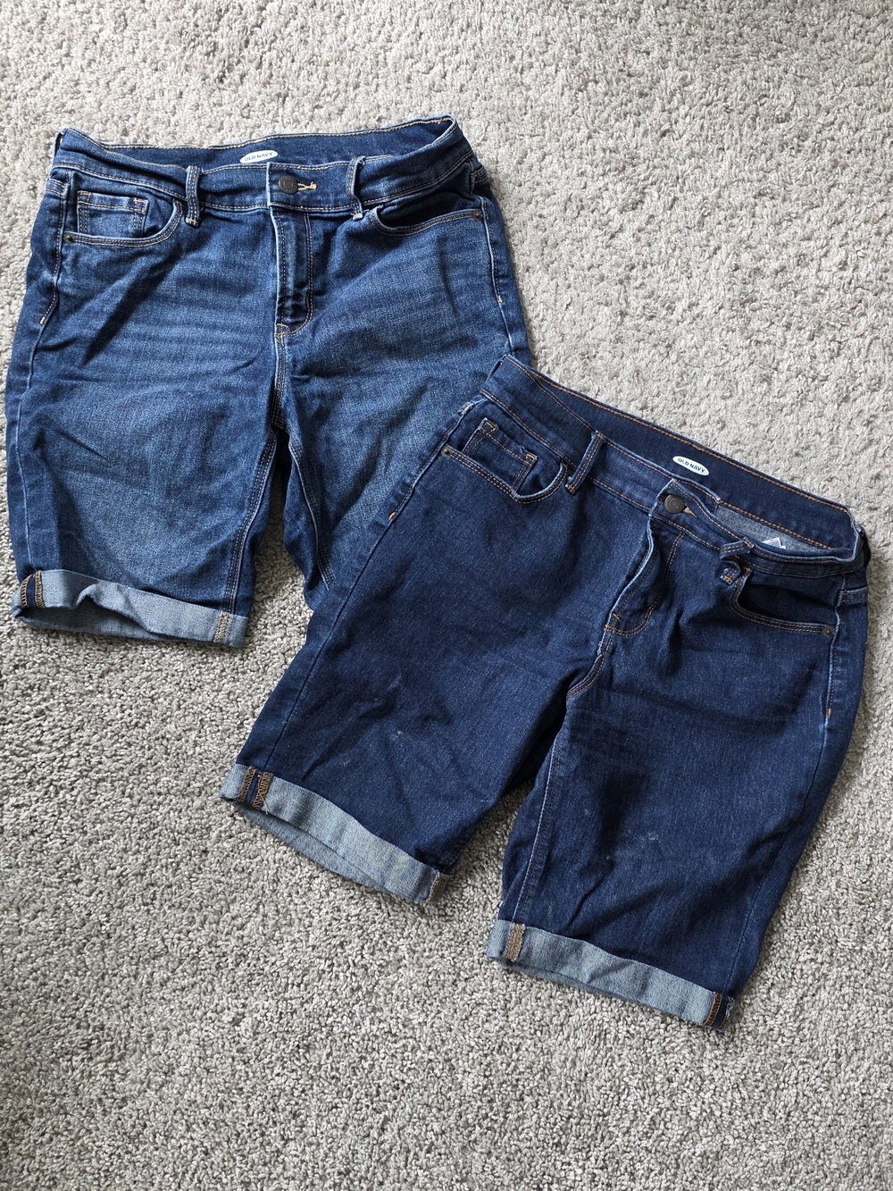 Old Navy Women’s Denim Bermuda Shorts Bundle Medium & Dark Wash Size 4